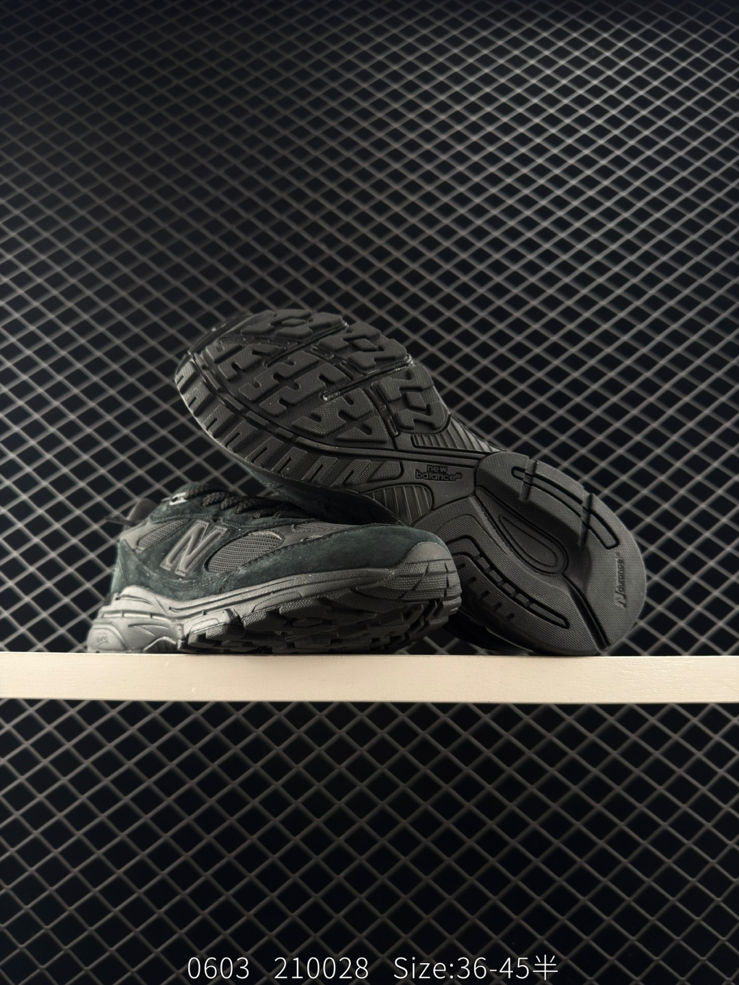 New Balance NB Made in USA MR993